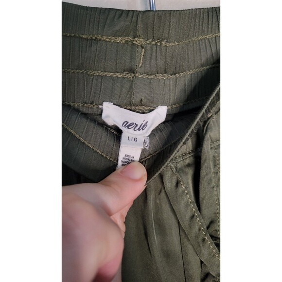 Aerie Olive Green Satin Cargo Pants Size Large | Soft Silky Wide Leg Utility - Picture 4 of 8